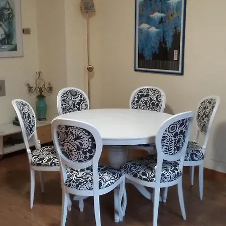 شقة Marignoli Charming Flat *