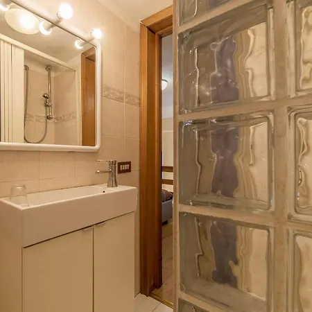 Marignoli Charming Flat شقة روما