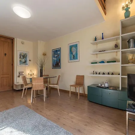 Marignoli Charming Flat روما
